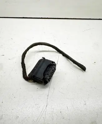 BMW 1 F20 F21 Headlight/headlamp wiring loom/harness 6925638 692563804 114523351