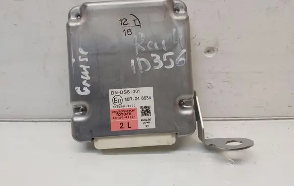 Toyota RAV 4 (XA40) Cruise control unit/module 0368003070