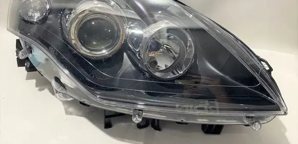 Renault Laguna III Headlight/headlamp 260100038R