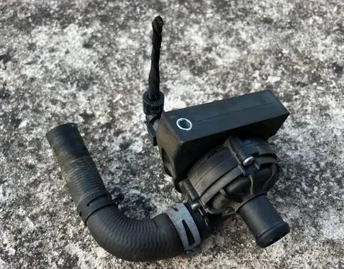 Skoda Karoq Electric auxiliary coolant/water pump 2Q0965567