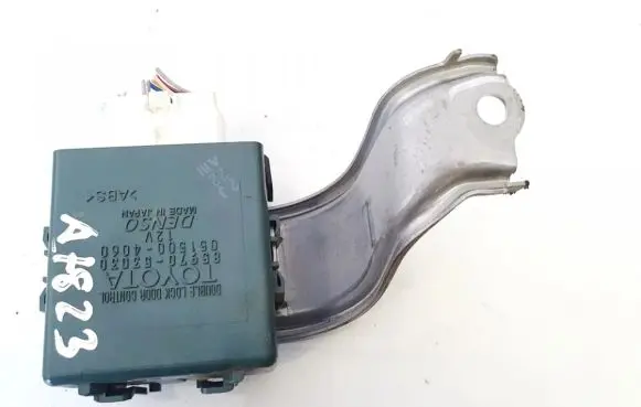 Lexus IS 220D-250-350 Door control unit/module 8597053030 051500-4060