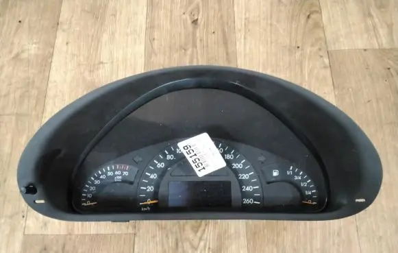 Mercedes-Benz Vito Viano W638 Speedometer (instrument cluster)