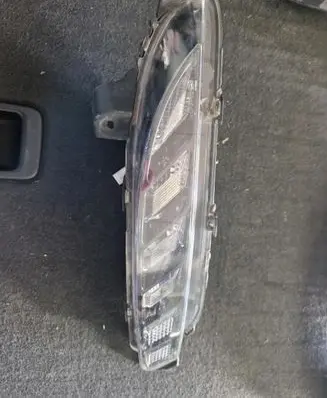 Renault Espace - Grand espace V Front bumper turn signal 261302849R