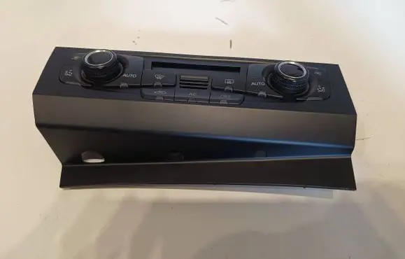 Audi A4 S4 B8 8K Climate control unit 8T2820043AF A2C53345978