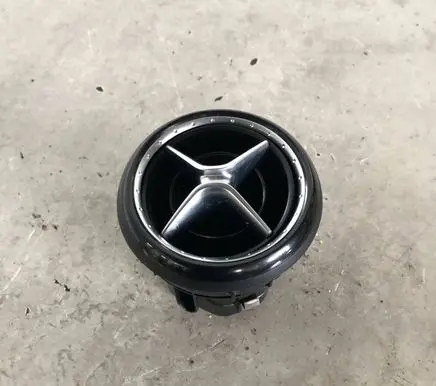 Mercedes-Benz A W176 Dash center air vent grill A1768300100