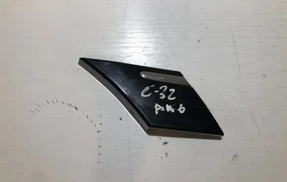 Mercedes-Benz C AMG W203 Rear fender molding trim A2036905443