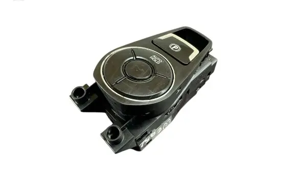 Hyundai i40 Head unit multimedia control 39R2HY1100 17061947633