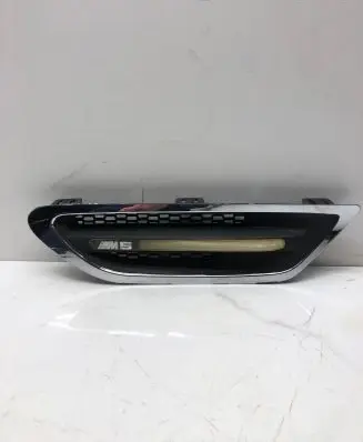 BMW 5 F10 F11 Front fender indicator light 7903879