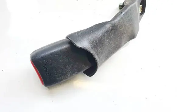 Nissan Altima Rear seatbelt buckle nsb1053