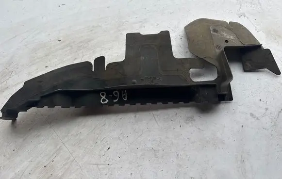 Audi A6 S6 C6 4F Intercooler air guide/duct channel 4F0121284