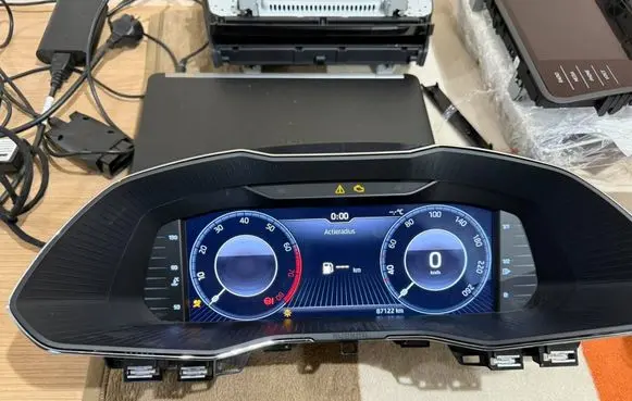 Skoda Superb B8 (3V) Speedometer (instrument cluster) 3V0920790D 14711300 1974125784