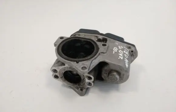 Volkswagen Tiguan EGR valve 03L131501G 32991449