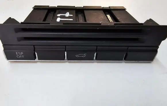 ESP (stability program) switch