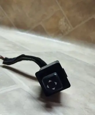 KIA Opirus Wing mirror switch 936913F000