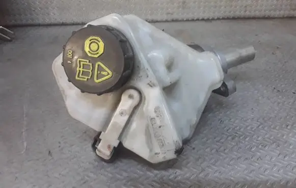 Volvo V70 Master brake cylinder 03350885571