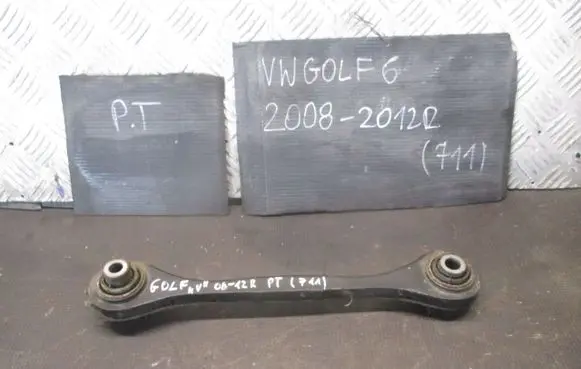 Volkswagen Golf VI Rear control arm