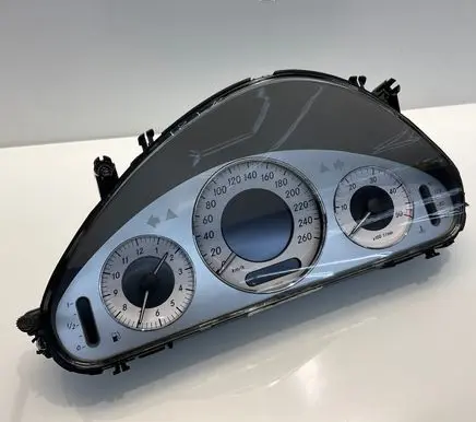 Mercedes-Benz E W211 Speedometer (instrument cluster) A2114407411 110080382075 2114407411