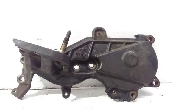 Toyota Corolla Verso AR10 Engine mounting bracket 123150G010