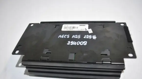 Audi A6 S6 C5 4B Sound amplifier 294009