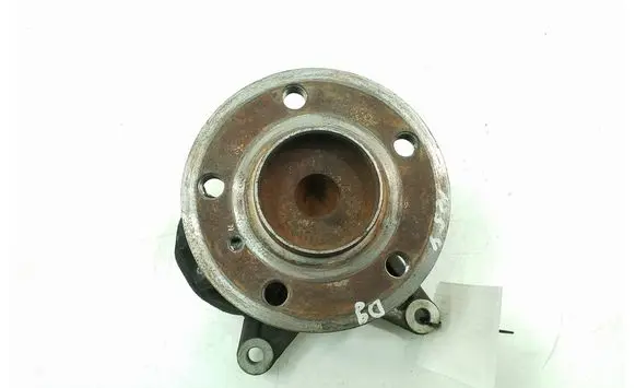 Mercedes-Benz B W245 Rear wheel hub