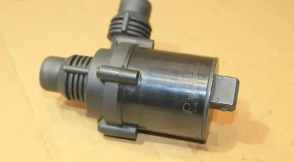 BMW X5 E53 Electric auxiliary coolant/water pump 6907811