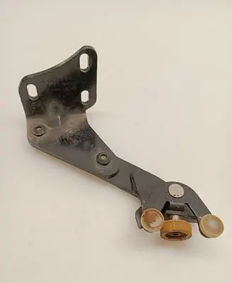 Volkswagen Caddy Sliding door lower roller guide/hinge 2K0843327B