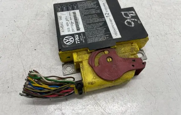 Volkswagen PASSAT B6 Airbag control unit/module 3C0909605J