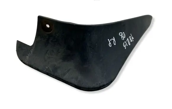 Toyota Yaris Front mudguard 