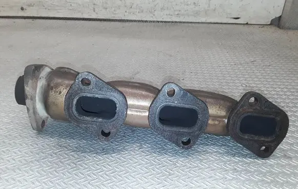 Audi A6 S6 C6 4F Exhaust manifold 059253033l
