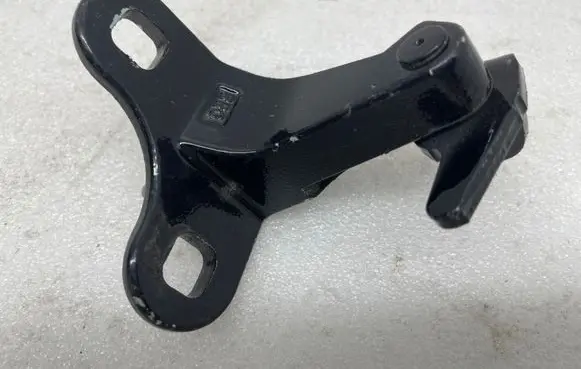 Tesla Model Y Rear door lower hinge 162608000C