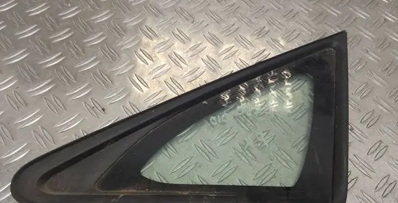 Toyota Verso Front triangle window/glass 43R00122