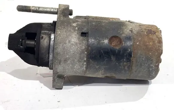Suzuki Swift I Starter motor 3110086G00
