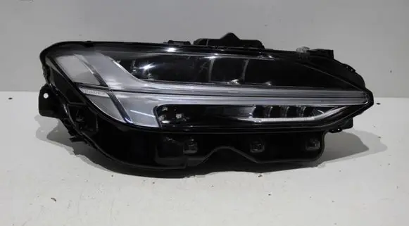 Volvo S90, V90 Headlight/headlamp