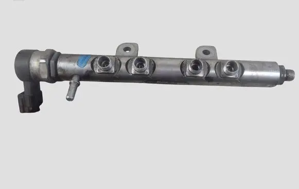 Jaguar XF X250 Fuel main line pipe CK5Q9D280AB 0445216046 0281006017