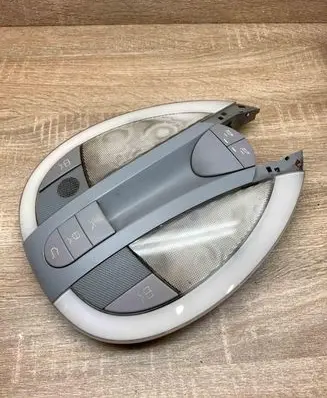 Mercedes-Benz E W211 Front seat light A2118204201 A2118213151