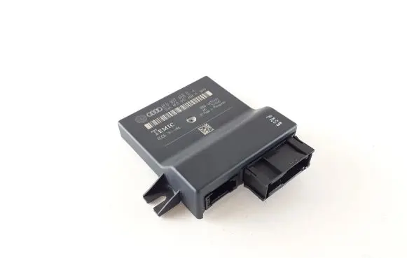 Audi A6 S6 C6 4F Gateway control module 4F0907468D 4F0910468A