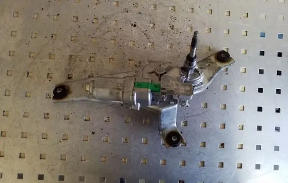 Nissan Note (E11) Rear window wiper motor