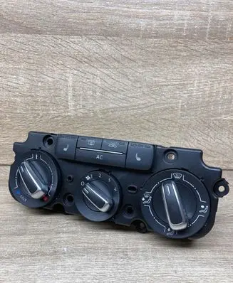 Volkswagen Jetta VI Climate control unit 5C0820047Q