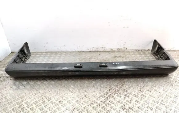 Volkswagen Polo II 86C 2F Rear bumper
