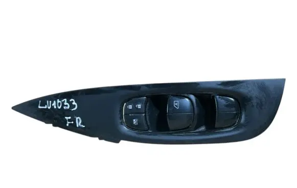 Nissan Qashqai Electric window control switch 809604EA0AX