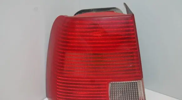 Volkswagen PASSAT B5 Rear/tail lights 3B5945257