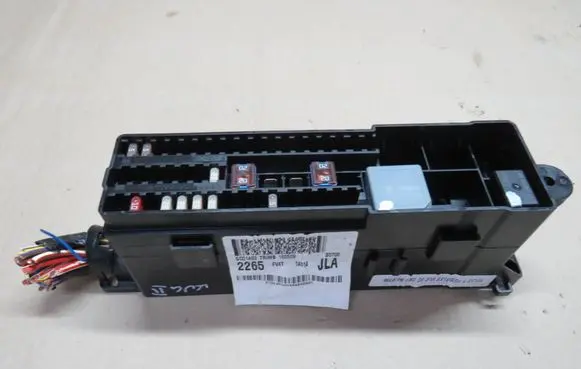 Ford Kuga II Fuse box set FV4T14014JLA S0706 06BPG04B000A0