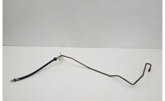 Gearbox oil cooler pipe/hose