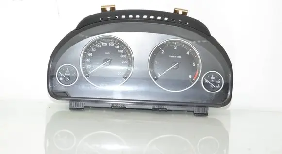 BMW 5 F10 F11 Speedometer (instrument cluster) 9291414 62109358981 9358981