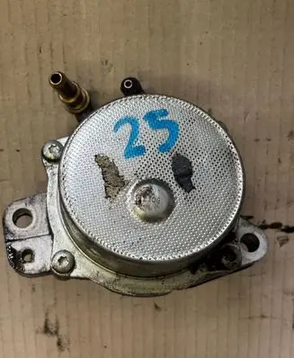 Fiat 500 Vacuum pump 55193232