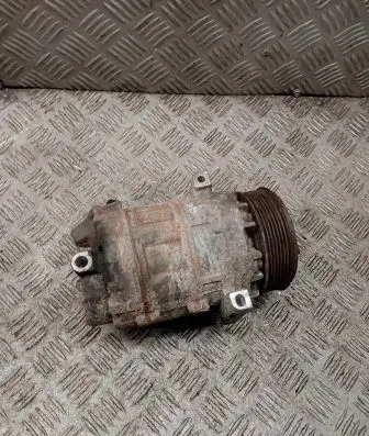 Opel Vivaro Air conditioning (A/C) compressor (pump) 8200848916b