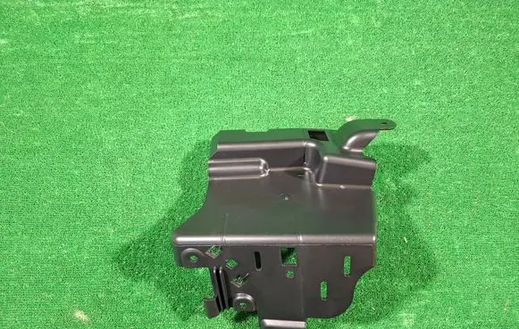 Ford Puma Rear bumper mounting bracket L1TBS403B23AF
