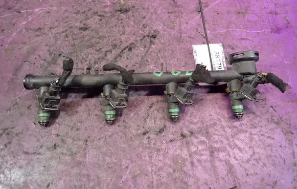 Renault Laguna II Fuel main line pipe 