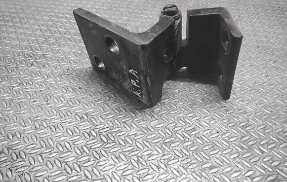 BMW X5 E53 Front door lower hinge 