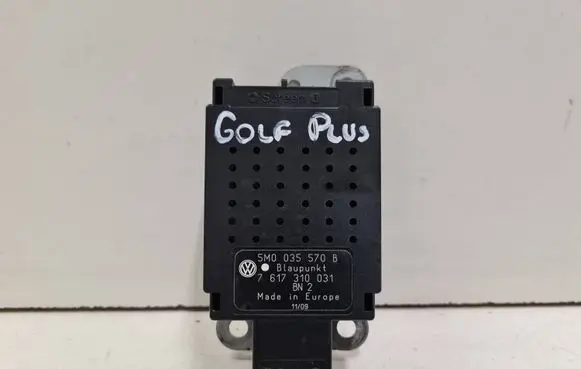 Volkswagen Golf Plus Aerial antenna amplifier 5M0035570B 7617310031